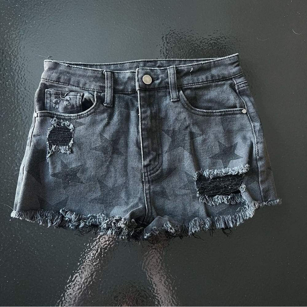 Material Girl Star Patterned Black Denim Jean Shorts Size 5